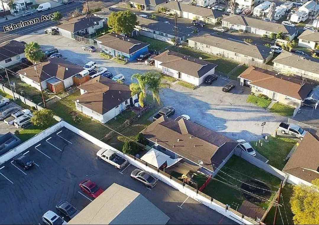 24650 Eshelman Ave - Photo 2 of 3