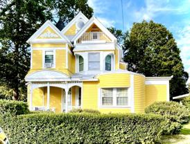 25 Woodlawn Ave - Photo 1 of 1