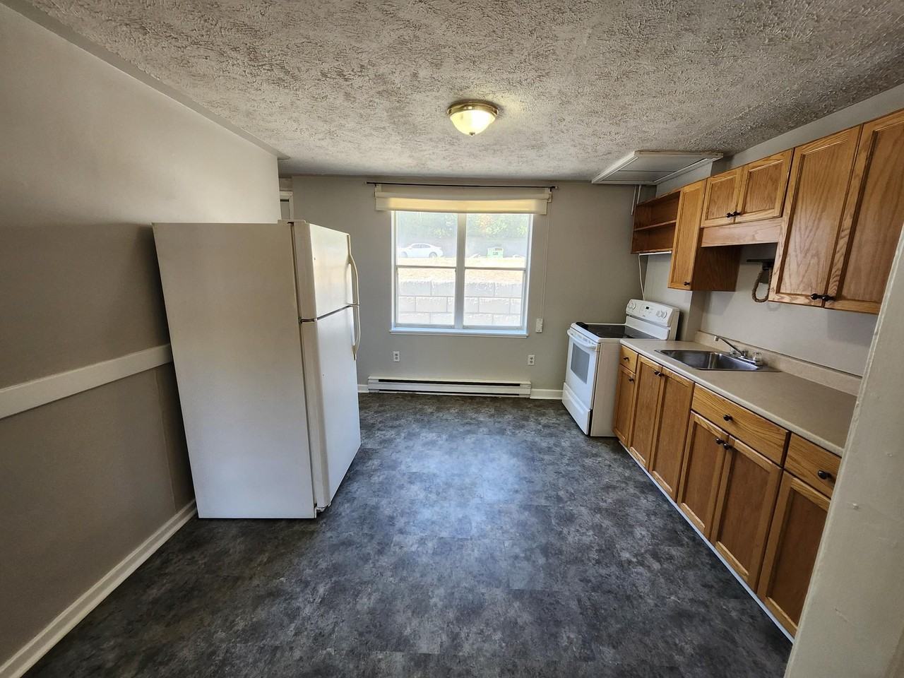 47 Mckenna Cres #1 - Photo 2 of 20