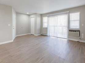 2100 W Berry Ave - Photo 1 of 1