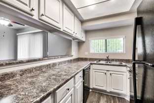 155 S Angelina Dr - Photo 1 of 1