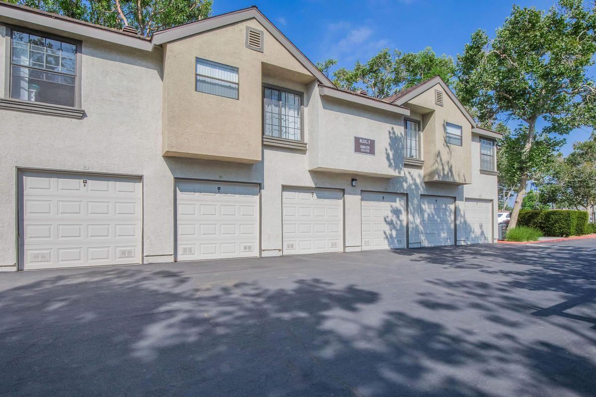 155 S Angelina Dr - Photo 6 of 11