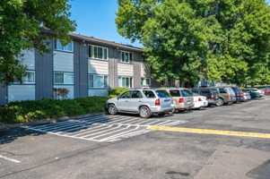 featured image of 2525 Ne Stephens St