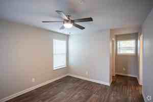 featured image of 100 Arbor Lake Blvd