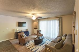 featured image of 100 Arbor Lake Blvd