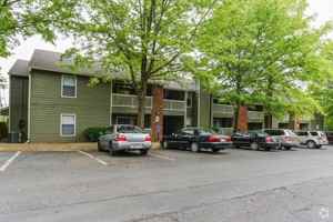 featured image of 100 Arbor Lake Blvd