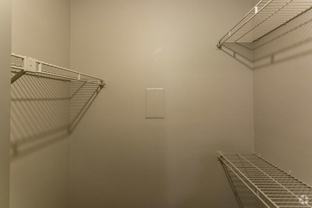100 Arbor Lake Blvd - Photo 1 of 1