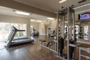 100 Arbor Lake Blvd - Photo 1 of 1