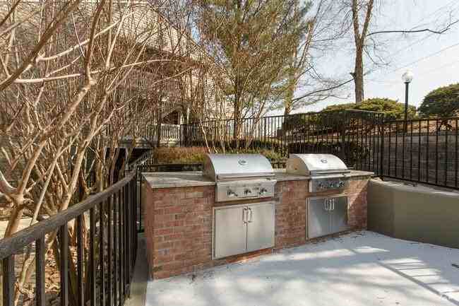 100 Arbor Lake Blvd - Photo 6 of 50