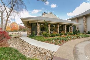 100 Ridgelake Pkwy - Photo 1 of 1