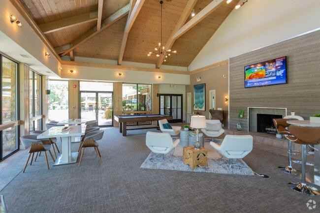 100 Ridgelake Pkwy - Photo 3 of 50