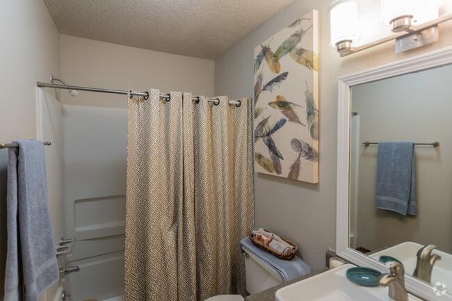 100 Ridgelake Pkwy - Photo 4 of 50