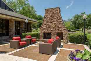 100 Ridgelake Pkwy - Photo 1 of 1