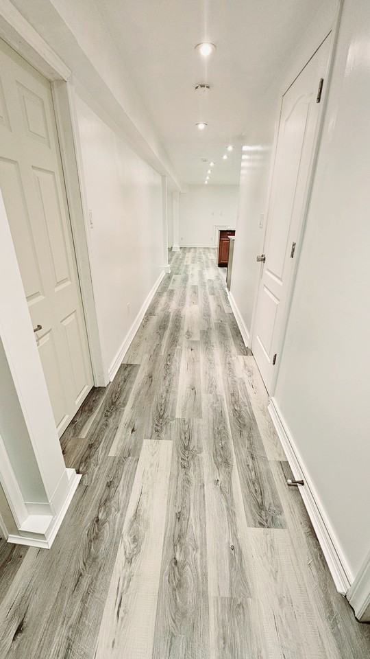 567 Coleridge Street - Photo 3 of 8