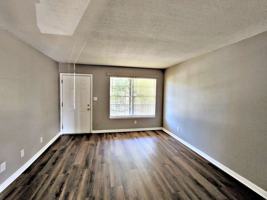 featured image of 1213 1213 - 1221 North Street SE