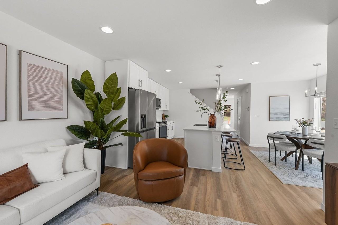 Grand Ave - Photo 4 of 42