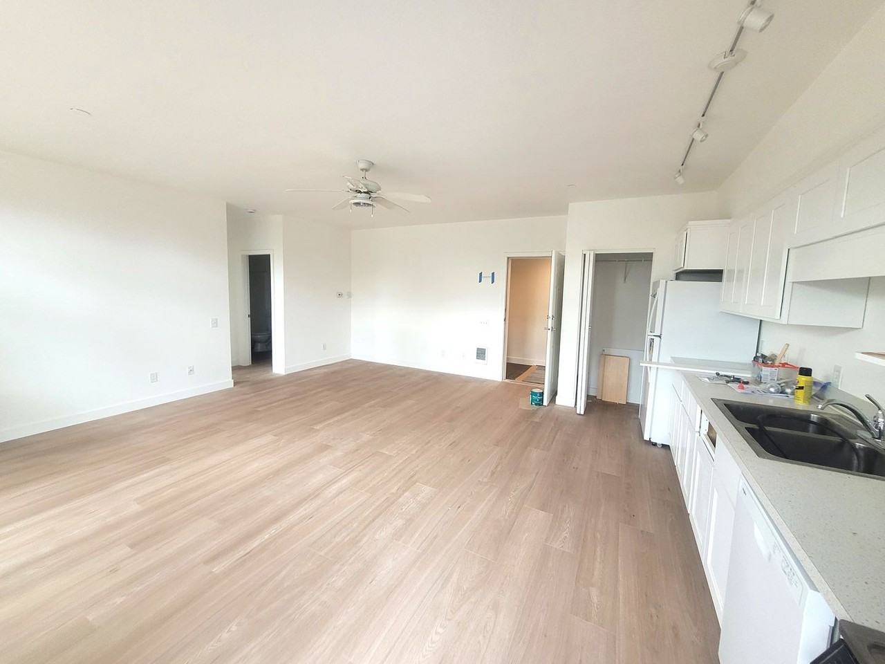 399 H Street - Photo 6 of 50