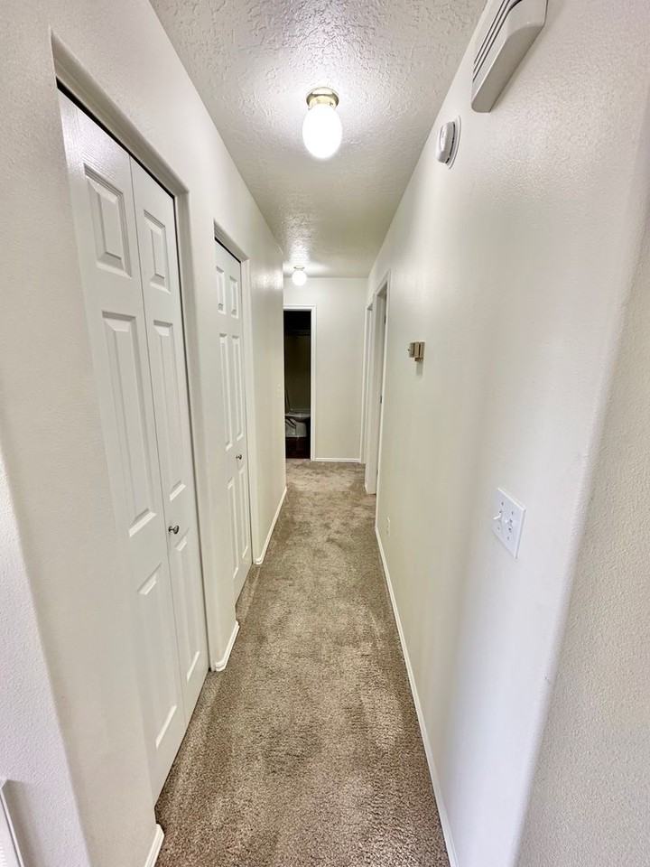 435 Stone Mountain Drive #16 - Photo 3 of 34