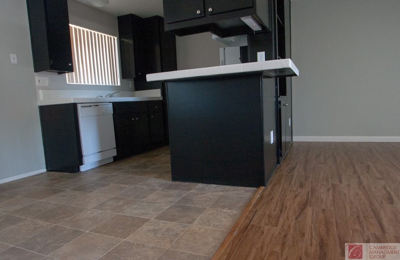 414 S. Lincoln Ave - Photo 2 of 10