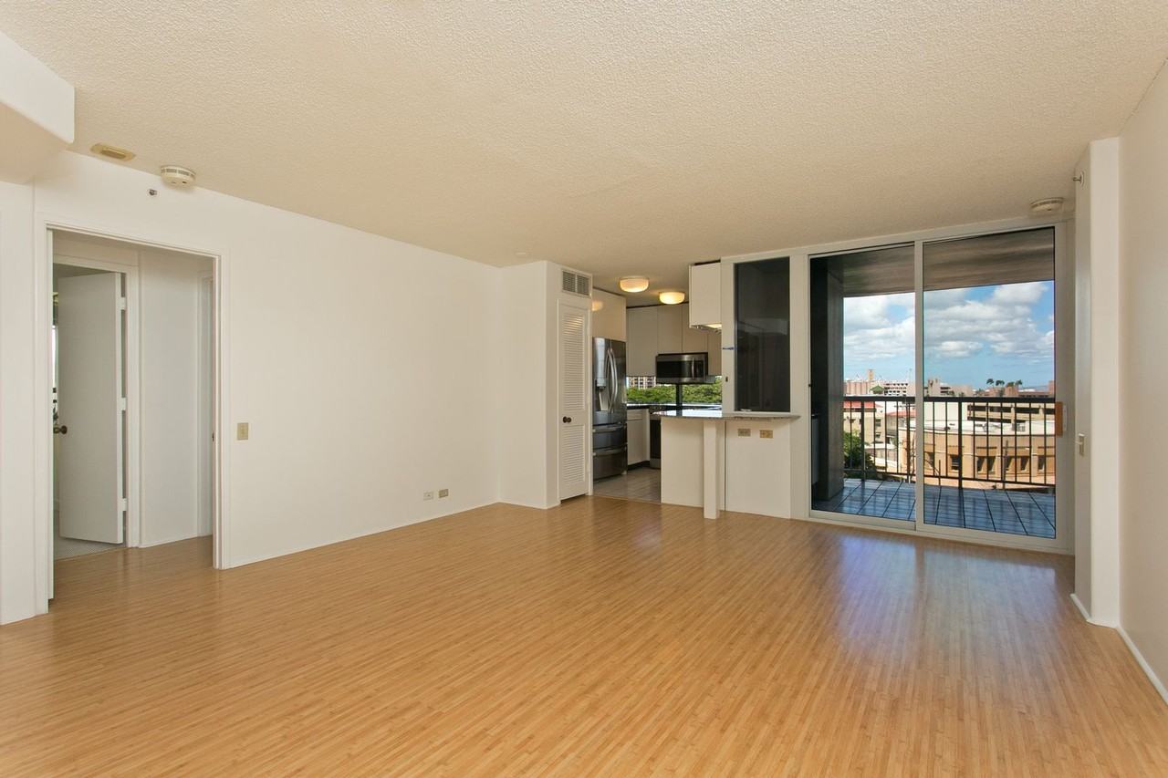 1212 Nuuanu Ave #607