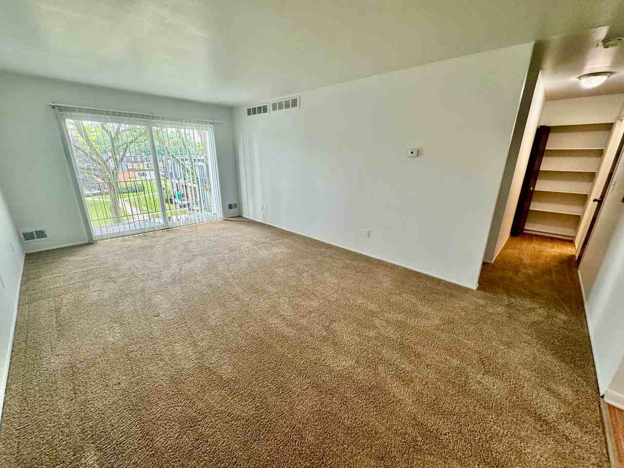 2712 Golfside Dr - Photo 5 of 14