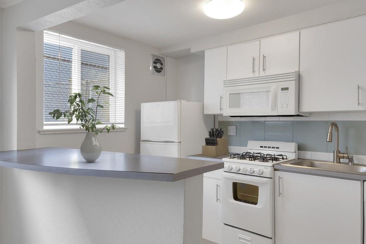 880 & 890 Dexter - Photo 7 of 30