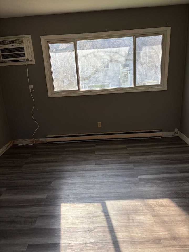 523 Belknap Street #1 - Photo 2 of 10