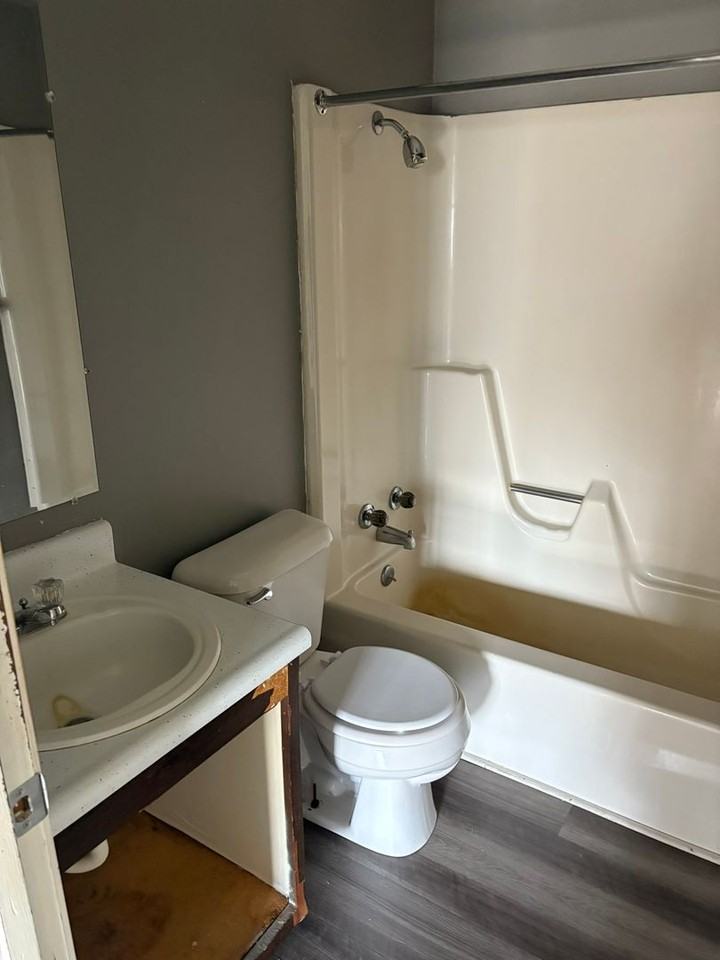 523 Belknap Street #1 - Photo 6 of 10