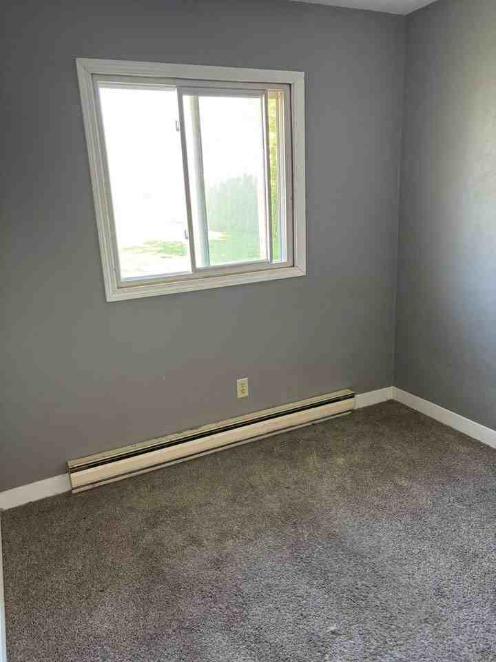 523 Belknap Street #1 - Photo 7 of 10