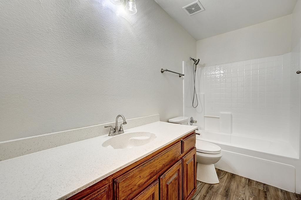 1124 Fawn Meadow Trl - Photo 7 of 39