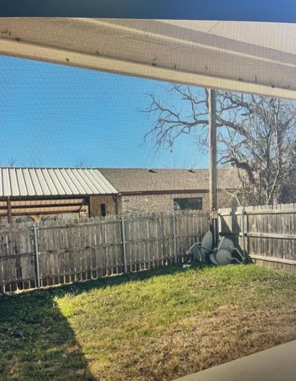 106 Bluebonnet St - Photo 5 of 5