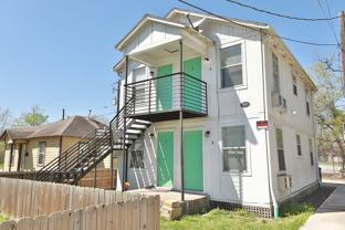 E 32Nd Street 505 1/2 - Photo 1 of 1