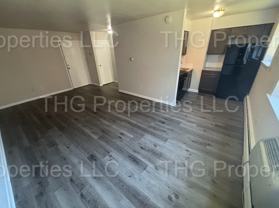 315 W 8th - Photo 1 of 1