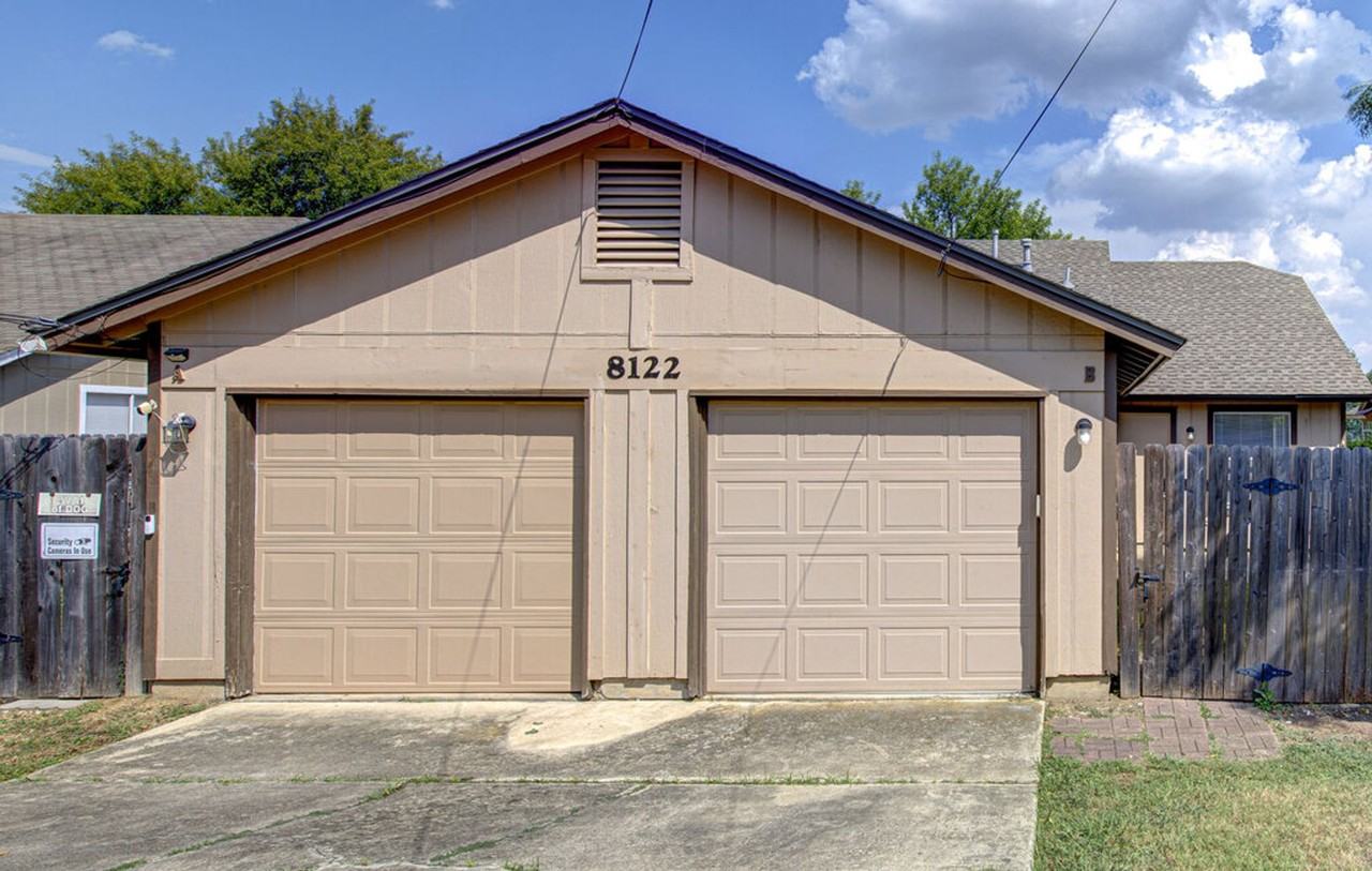 8122 W Gate Blvd - Photo 2 of 21