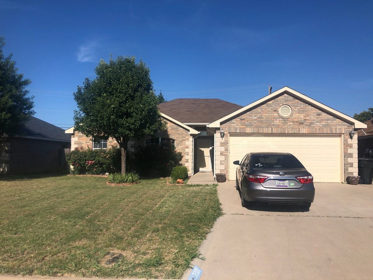 3101 Sutherland St - Photo 2 of 29