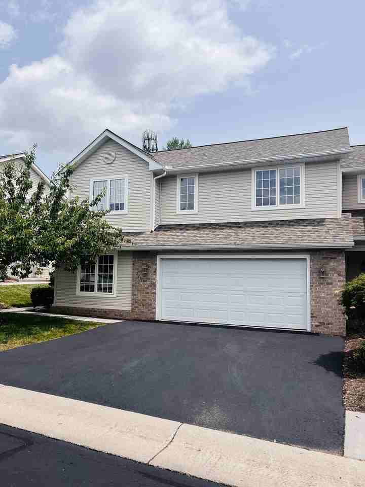 2211 Whitney Ct - Photo 2 of 2