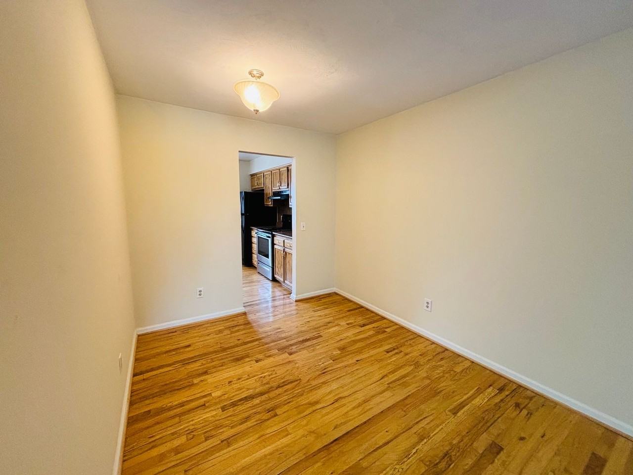 2502 Ridge Rd - Photo 6 of 29
