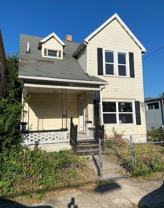 209 N Irwin St - Photo 1 of 1