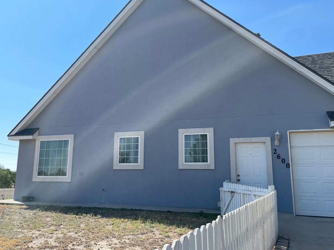 2600 Highland Rd - Photo 2 of 46