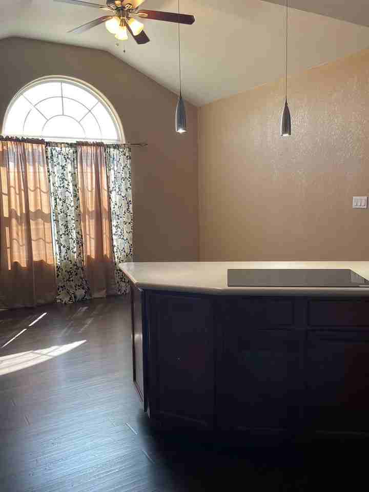 2600 Highland Rd - Photo 6 of 46