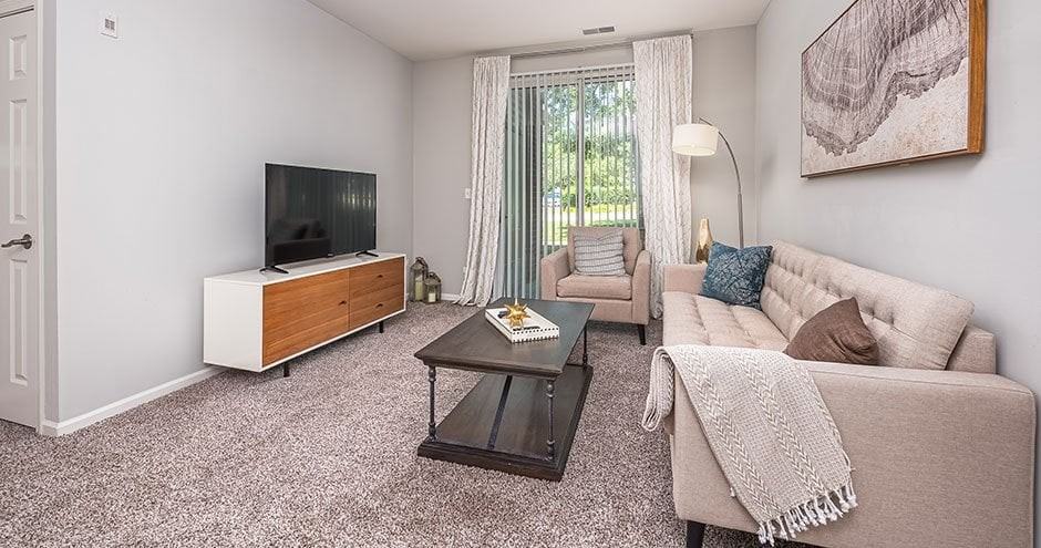 Woodlake Apartments - Photo 5 of 25