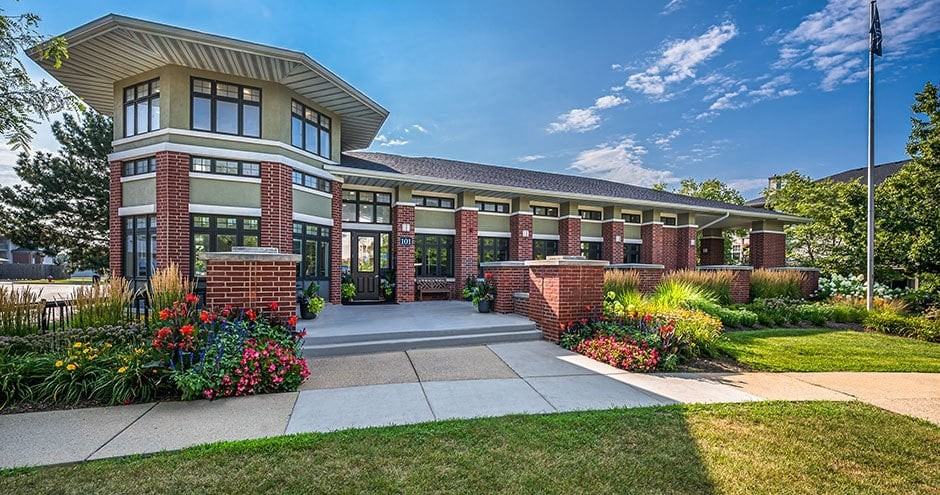 Woodlake Apartments - Photo 3 of 25