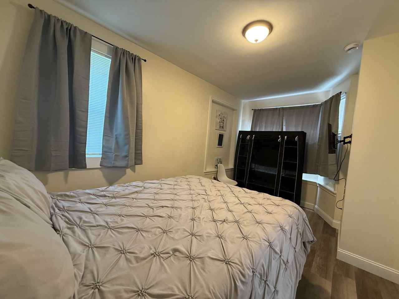 51 Seymour Street - Photo 5 of 15