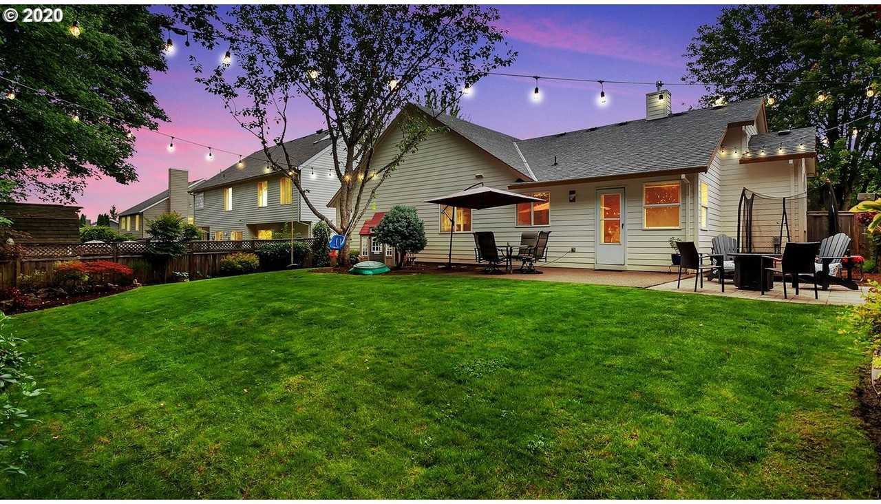 15416 Sw Highpoint Dr - Photo 2 of 21