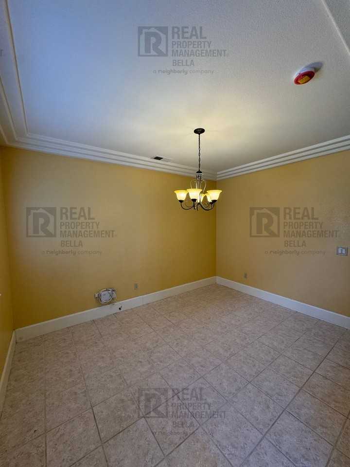 30064 Boat Haven Dr - Photo 7 of 50