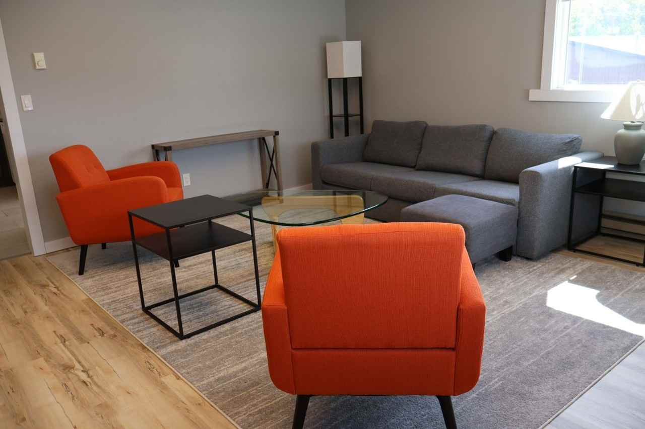 508 North Broadway Avenue