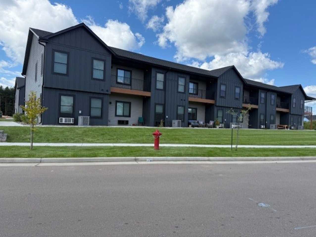 Bartlett Crossing II - Photo 2 of 28