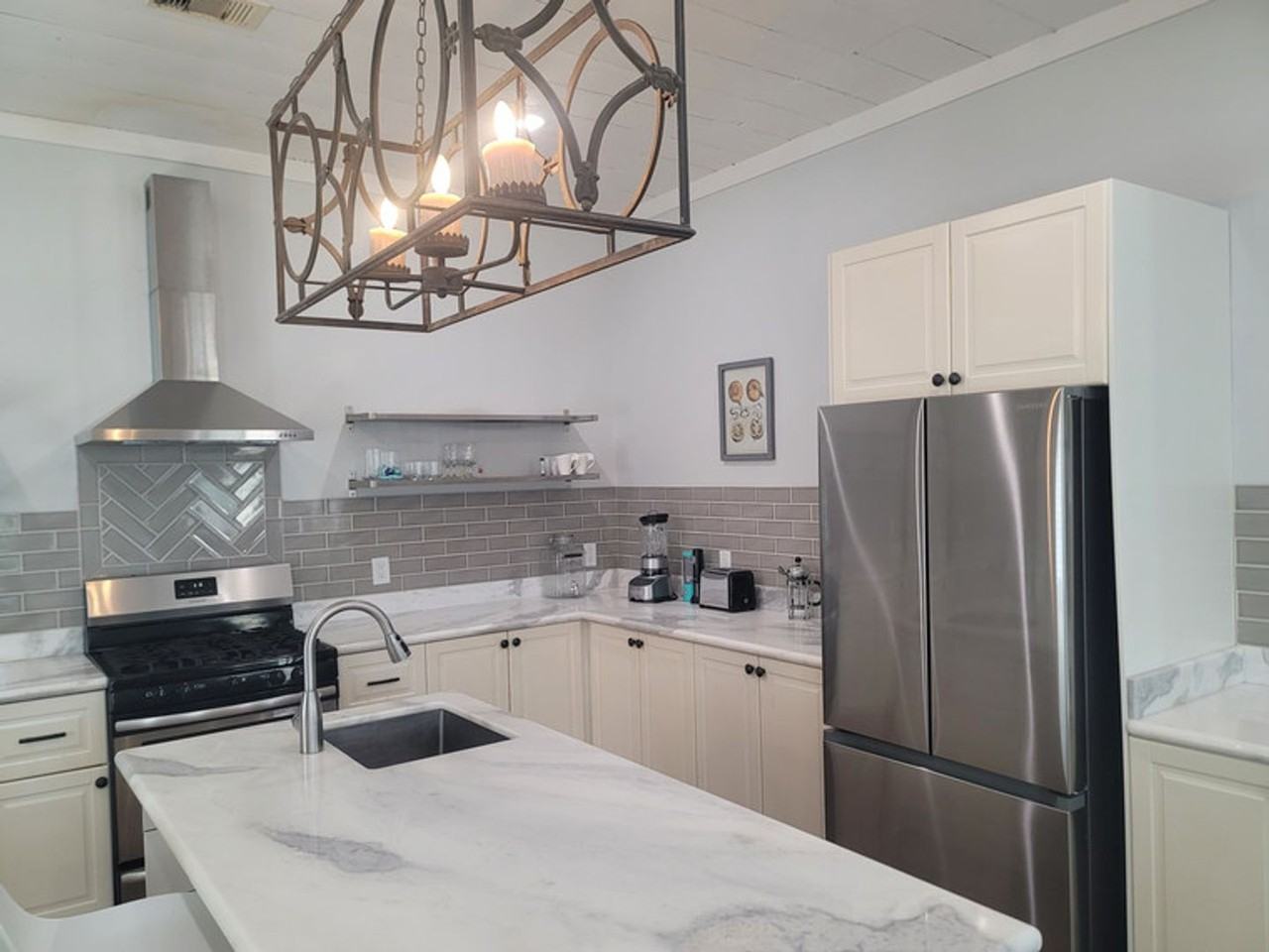 1409 21st St - Photo 7 of 19