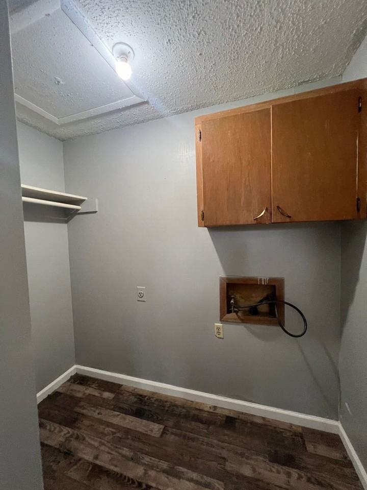 2305 N Prospect Ave - Photo 7 of 11