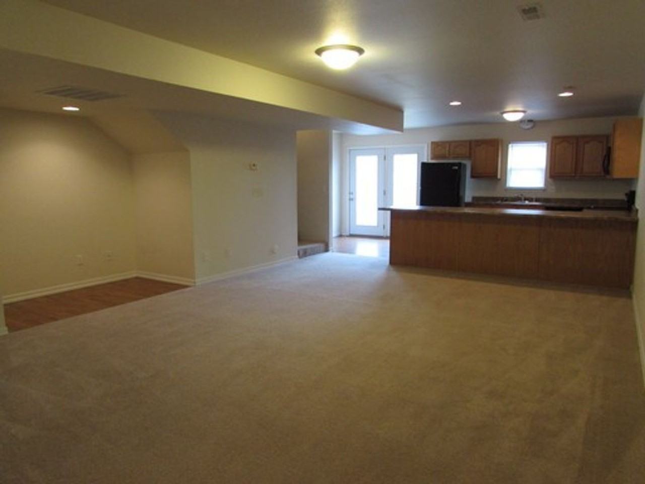 118 Andrews Dr - Photo 5 of 28